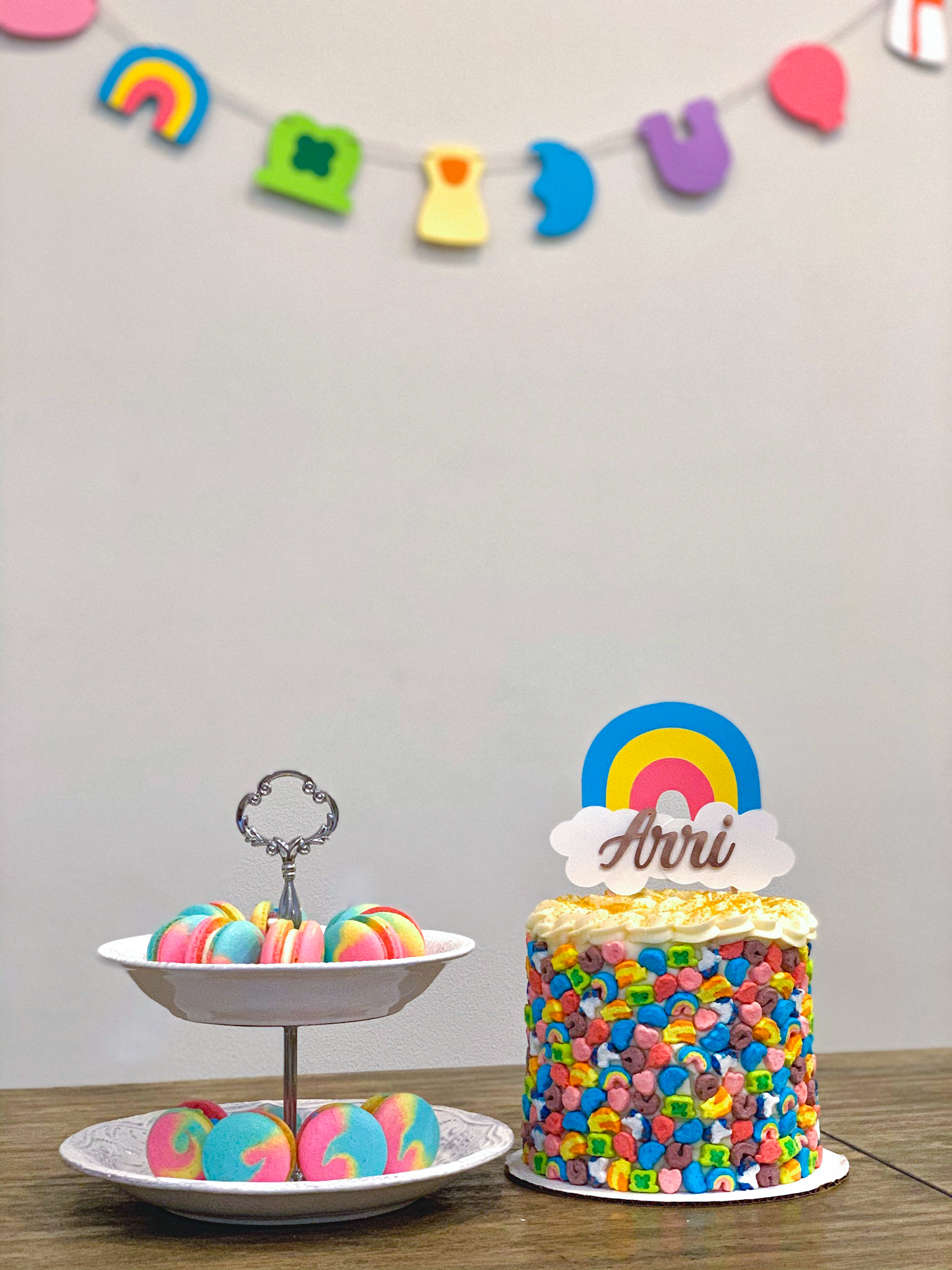 lucky charms theme macaron